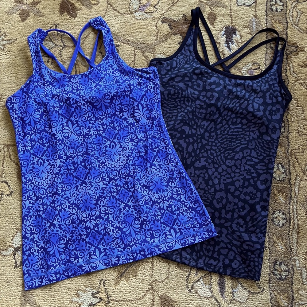 Bundle of 2 Workout Tops Reebok and Champion